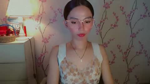 Snapshot of yourfavoratericcie chatting on September 14, 5:49 am RICCIE MAE online show from September 14, 5:49 am