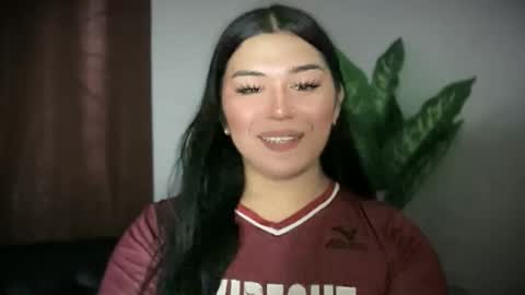 Yanahh online show from February 3, 8:41 am