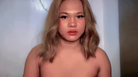 yoursweetgirl_zia online show from March 10, 12:25 am