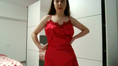 yrenne_bonny372403 online show from January 23, 7:51 pm