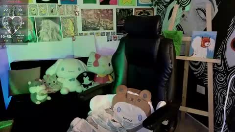    rawr   Anne Independent model      online show from April 16, 10:01 pm