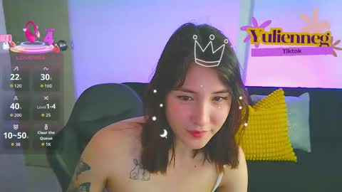 Yulienne online show from February 11, 10:55 pm