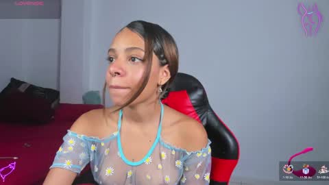 yumi_hanna online show from March 26, 2:36 am