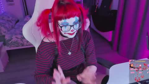 Yumi 3 online show from October 11, 6:32 pm