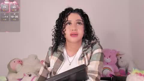 yunahott_ online show from February 26, 7:18 am