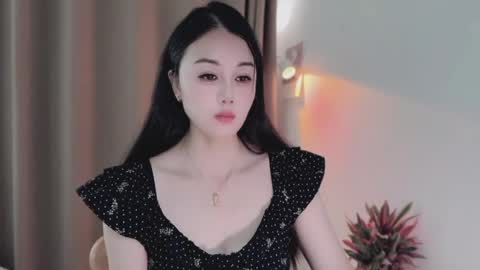 YunEr online show from May 28, 3:15 am