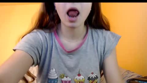 yzza_suave online show from March 2, 10:37 am