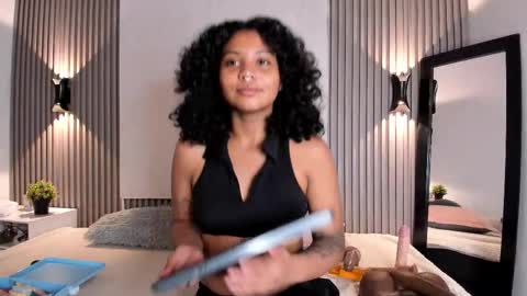 zafira online show from January 8, 12:42 pm