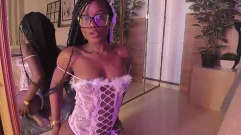 Zafira Black  online show from July 11, 3:50 am