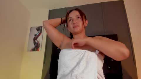 Zafiro Brown online show from March 8, 2:04 am