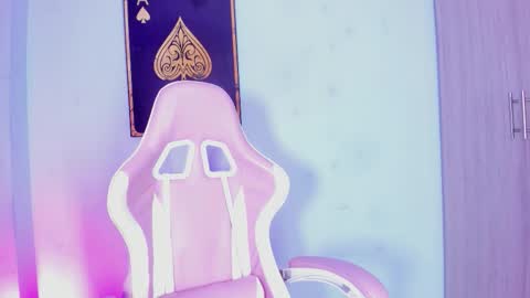 Zafiro Brown online show from September 21, 12:59 pm