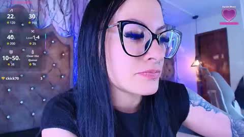   online show from December 15, 7:08 pm