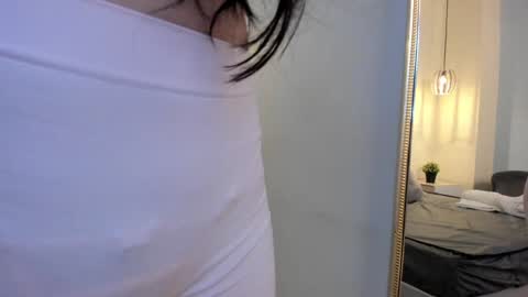 Snapshot of zara__sweet chatting on December 23, 1:03 pm Zara Sweet online show from December 23, 1:03 pm