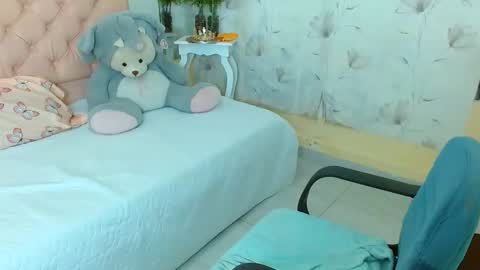 Zara online show from January 19, 12:12 pm