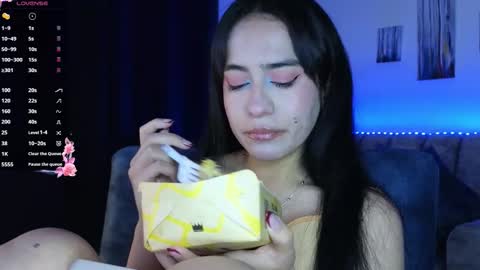 zaradames_ online show from October 15, 3:09 am