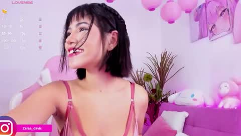 Zara online show from March 15, 11:07 pm