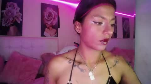 Zarah online show from June 8, 1:45 pm