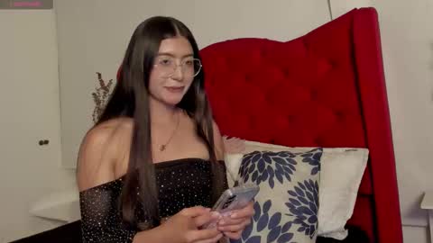 zariival online show from November 7, 10:47 pm