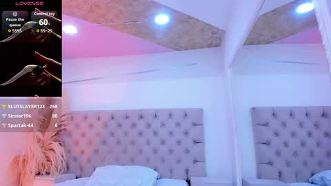 Zarina Waynne online show from December 16, 12:05 am