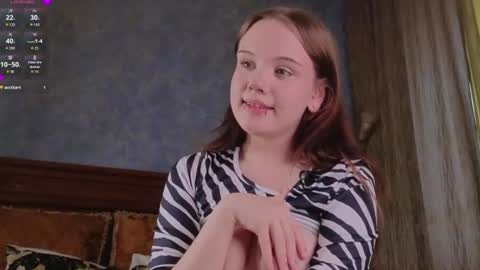 Emilia online show from August 1, 2:02 am