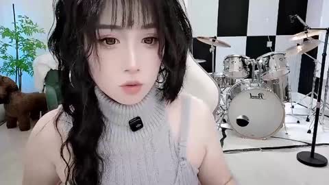 zhen online show from September 16, 8:50 pm