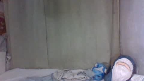 zianzamora4 online show from July 22, 6:09 pm