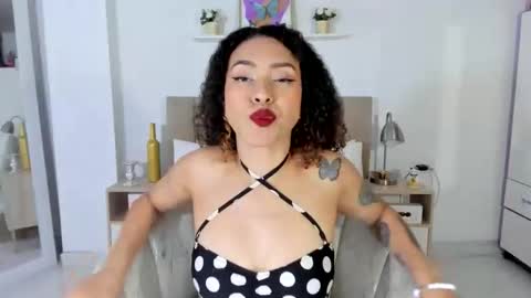 Zoe Gruber online show from May 30, 12:08 am
