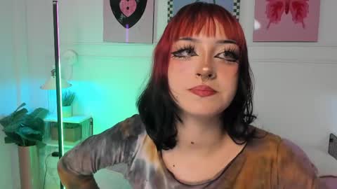 Zoe Lynch online show from March 18, 11:26 am