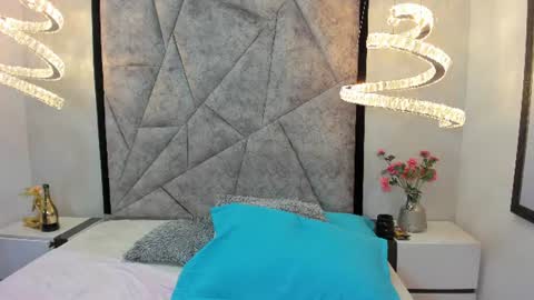 Zoe online show from July 9, 12:51 pm