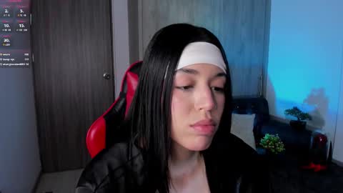  zoee jackson online show from February 22, 10:43 pm