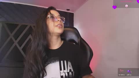 Zoe 3 online show from March 24, 5:29 pm