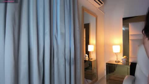 zoei_moon online show from March 11, 6:54 pm