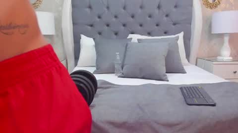 Snapshot of zoekrug chatting on September 12, 5:09 pm Zoe Krug online show from September 12, 5:09 pm