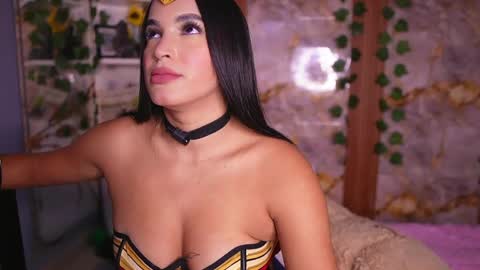 zoey fox  online show from April 20, 12:13 am