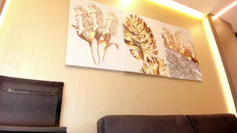 CAROLINA online show from January 31, 12:50 am