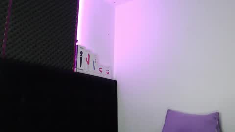 zpzphot online show from November 11, 3:02 am