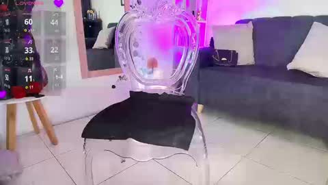 zully_green online show from March 20, 4:28 am