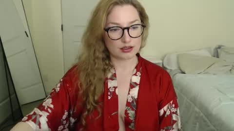 Carly online show from March 27, 7:25 pm