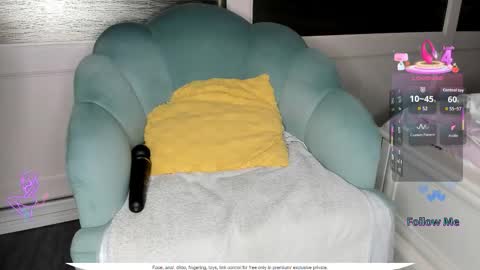 Miss Carla online show from March 3, 4:13 pm