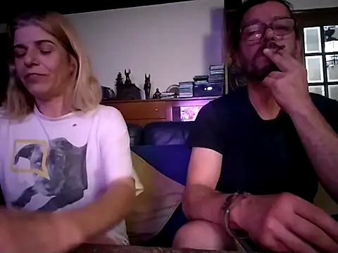 coolkasal online show from June 14, 10:32 pm