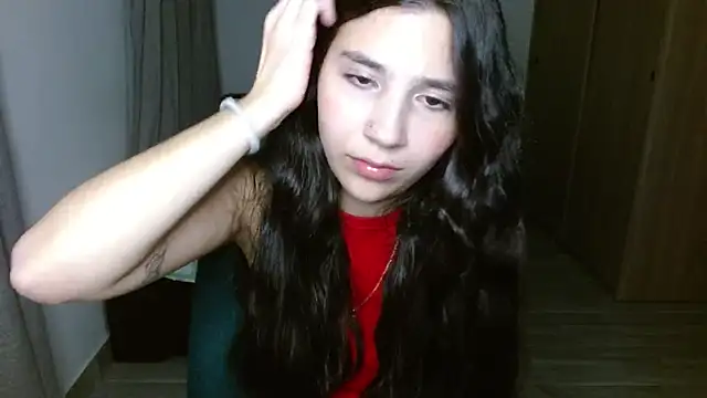 mia  lopez  online show from October 18, 3:42 am