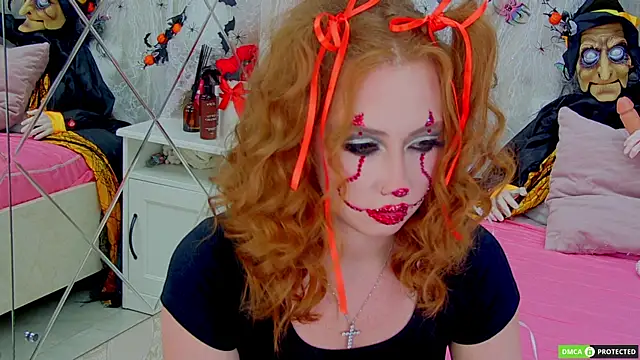 TinaBrook online show from October 21, 6:39 am