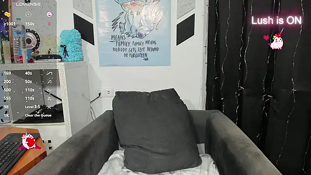 alexysgray online show from October 11, 6:54 pm