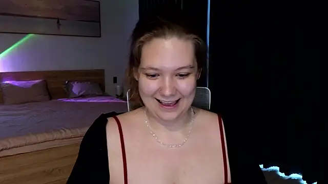 DjennaPalme online show from June 4, 10:09 am