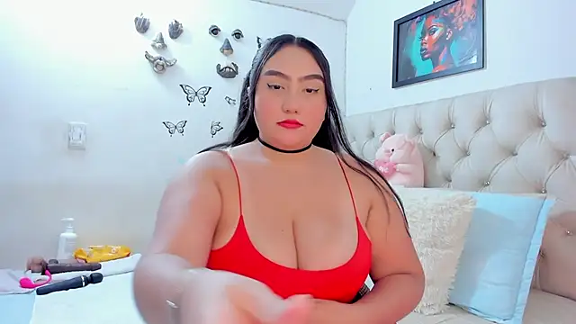 NayaWayne online show from July 4, 1:29 pm