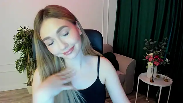 GracefulLook online show from December 2, 7:10 am