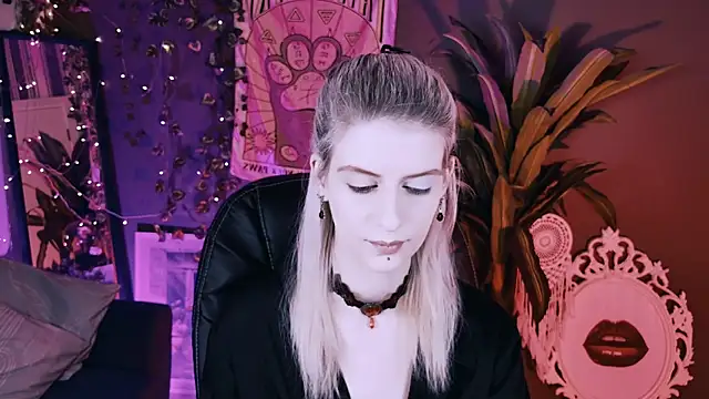 Noah ElmerX online show from March 25, 2:31 pm