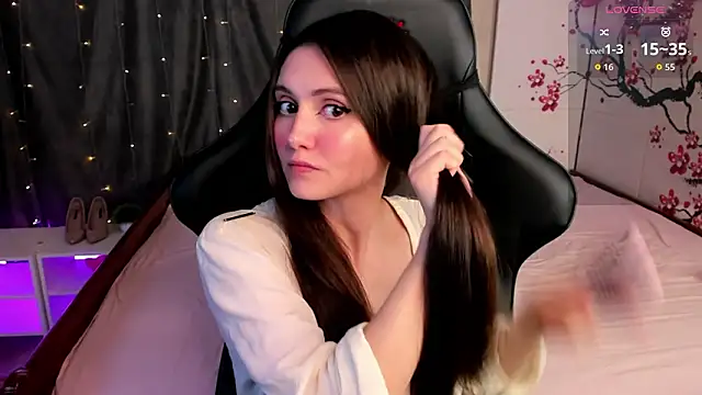 Michel Momsen online show from March 30, 12:05 pm