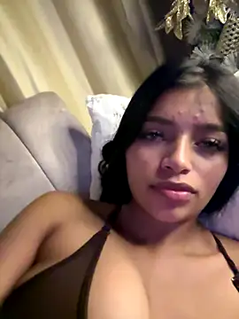 AgathaGeorgiou online show from November 8, 11:32 pm