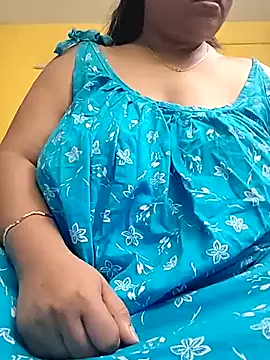 flamingoss online show from March 25, 8:01 pm